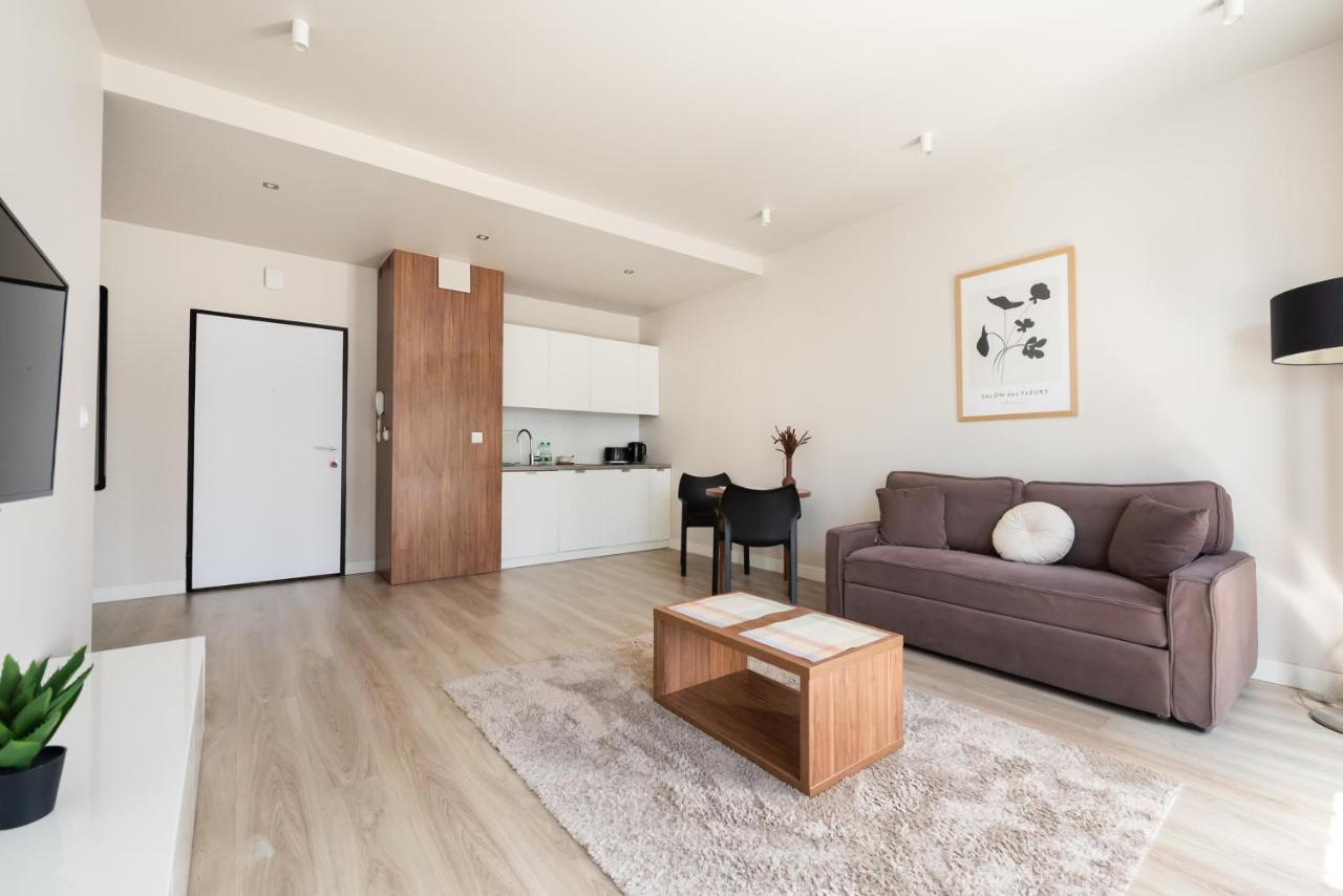 Magazynowa Classy Apartment Варшава Экстерьер фото